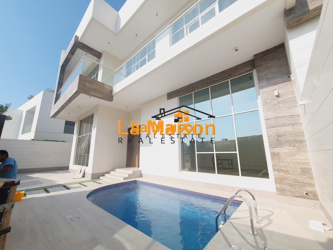independent villa 6bhk with privet swimming pool in jumeirah 1 rent is 800k