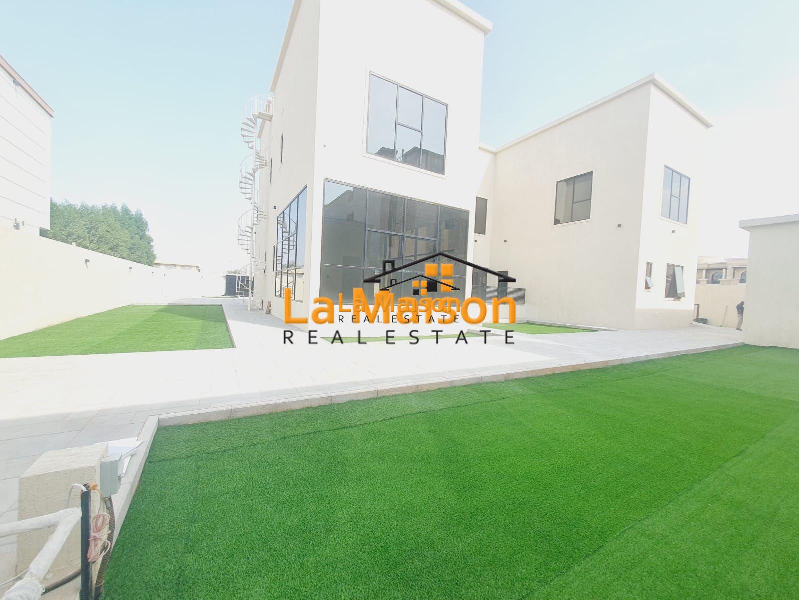 brand new independent 5bhk villa in nad al shiba rent is 550k