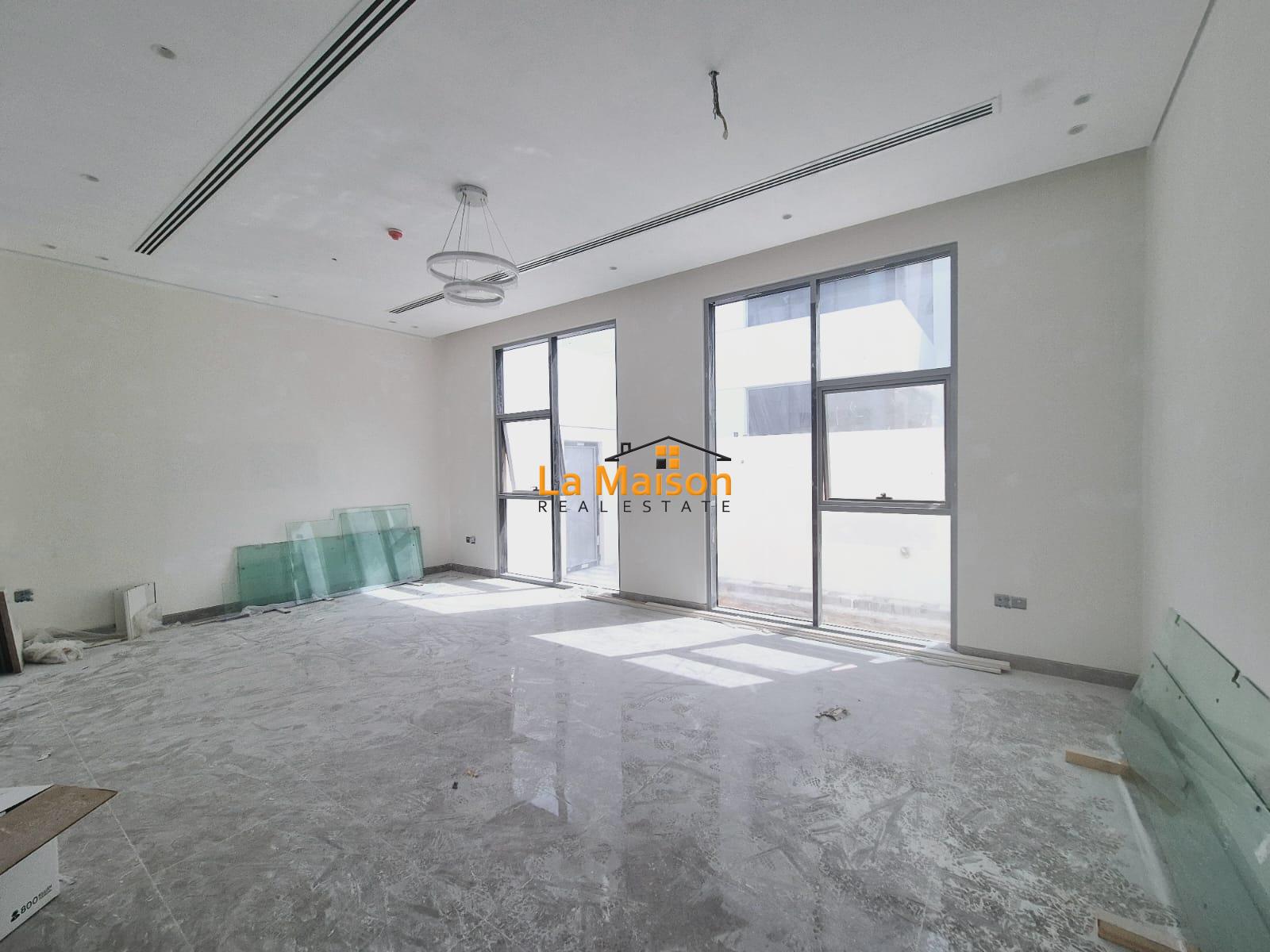 semi compound 5bedroom villa in manara rent is 700k semi compound 5bedroom villa in manara rent is 700k