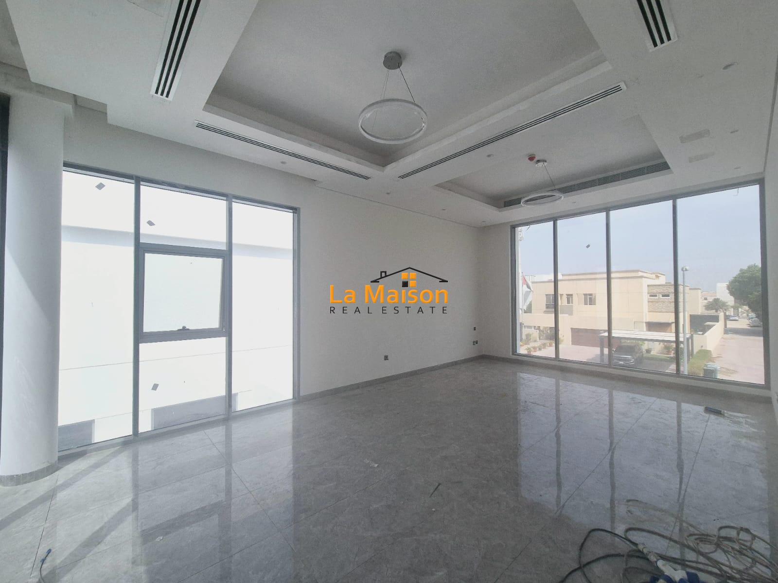 semi compound 5bedroom villa in manara rent is 700k semi compound 5bedroom villa in manara rent is 700k