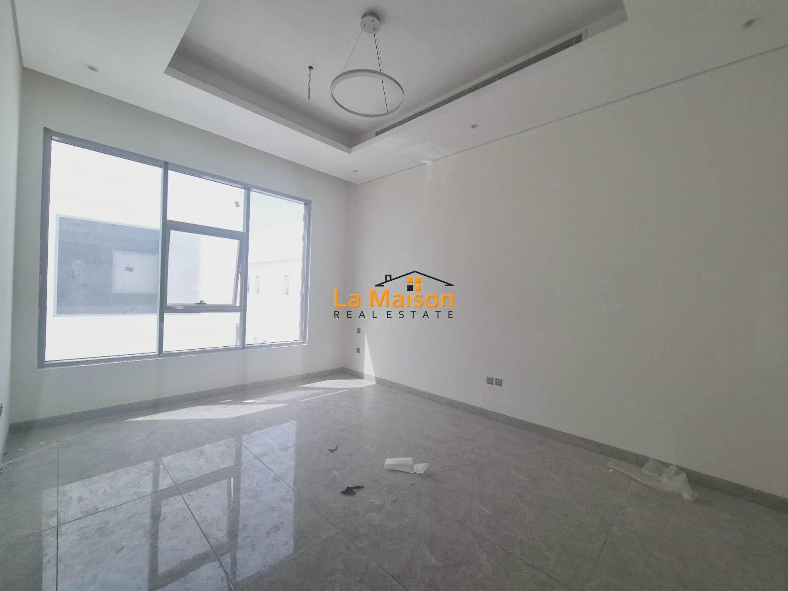 semi compound 5bedroom villa in manara rent is 700k semi compound 5bedroom villa in manara rent is 700k