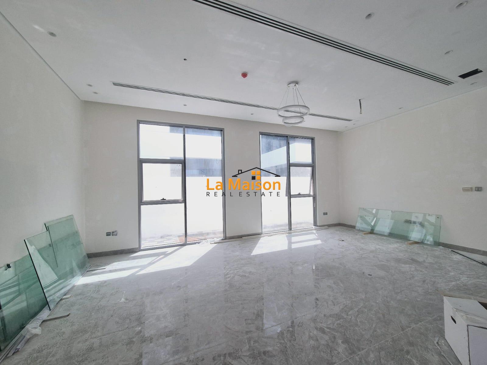 semi compound 5bedroom villa in manara rent is 700k semi compound 5bedroom villa in manara rent is 700k