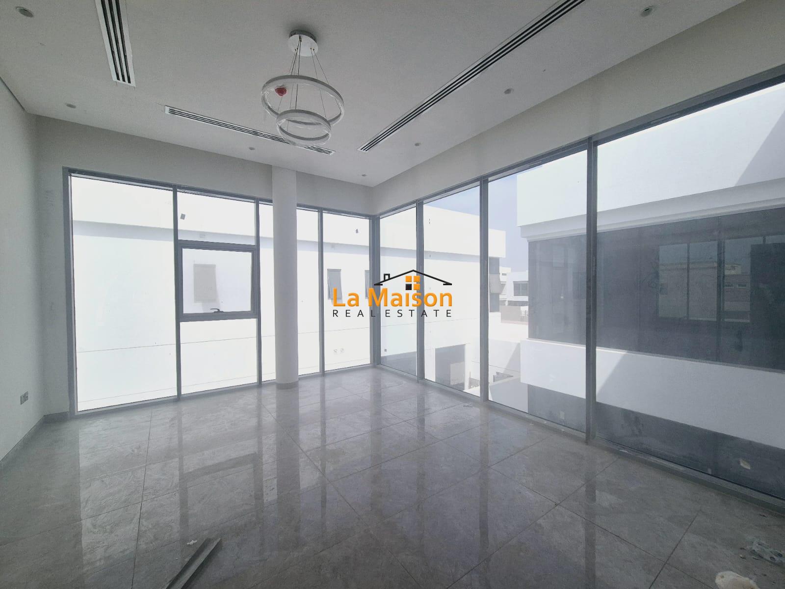 semi compound 5bedroom villa in manara rent is 700k semi compound 5bedroom villa in manara rent is 700k